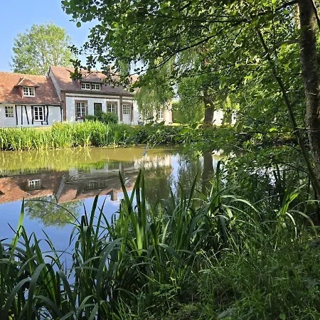 Longere Douce Aux Chants Des Oiseaux Chéronvilliers